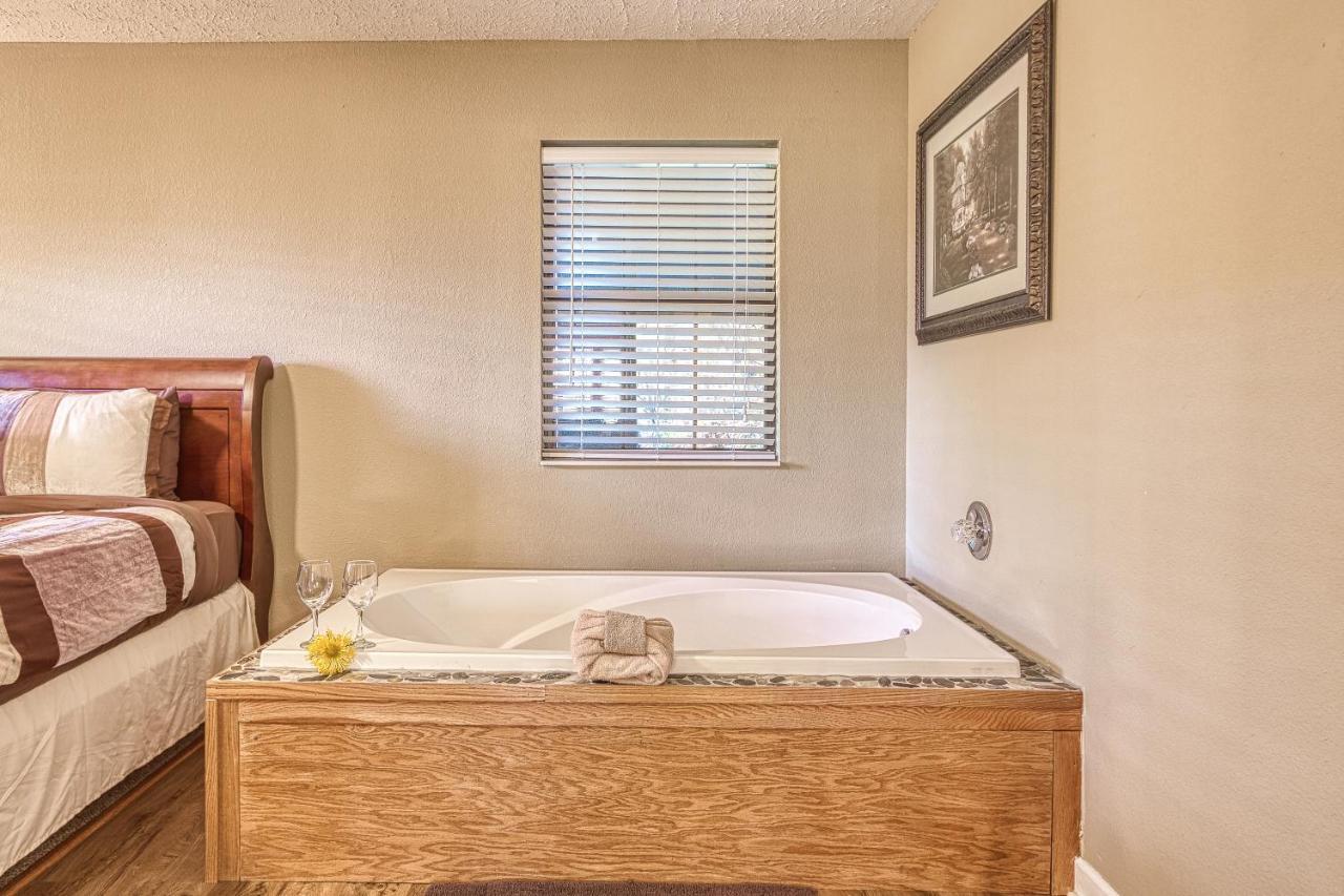 Daya, Hot Tub, Pool Table, 1089 Of Free Attraction Tickets For Each Paid Day, Dollywood And More! Gatlinburg Ngoại thất bức ảnh